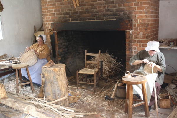 Kristy Engel and Terry Thon weaving baskets