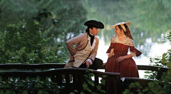 Colonial Couple