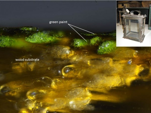 Cross-section photomicrograph of sample 1935-12_1, showing green paint on wood, reflected visible light, 200x