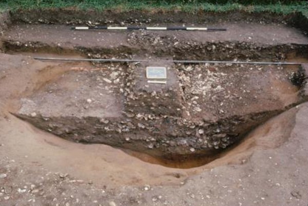 Trash feature at Washington Birthplace, Virginia. Photo: Andrew Edwards. 