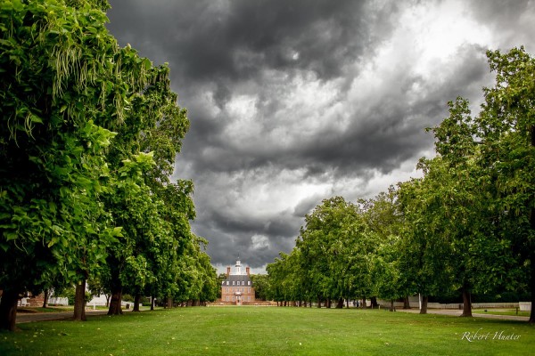 Gov-palace-rainy-day