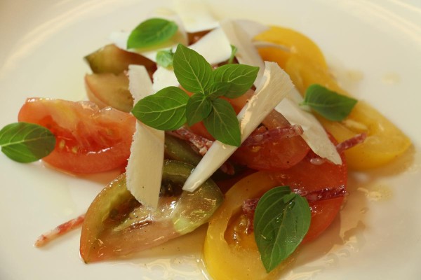 tomato-basil-salad2