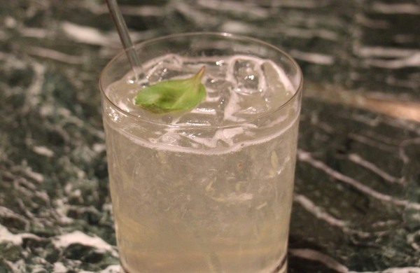 "South England Cocktail" at the Williamsburg Inn's Restoration Bar