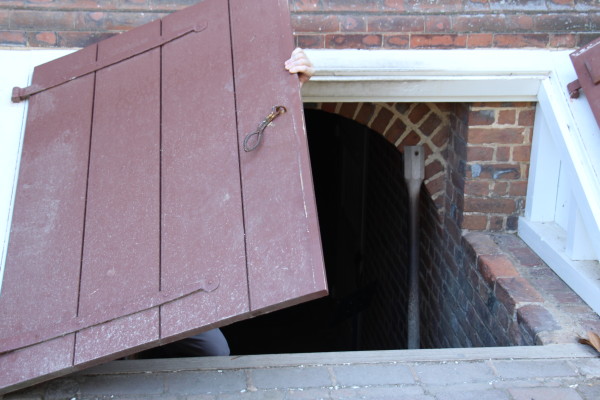 Bulkhead door at Governor's Palace