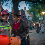 Halloween-DoG-Street