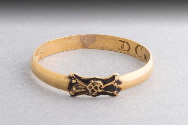 Mourning ring from "In Memoriam" program