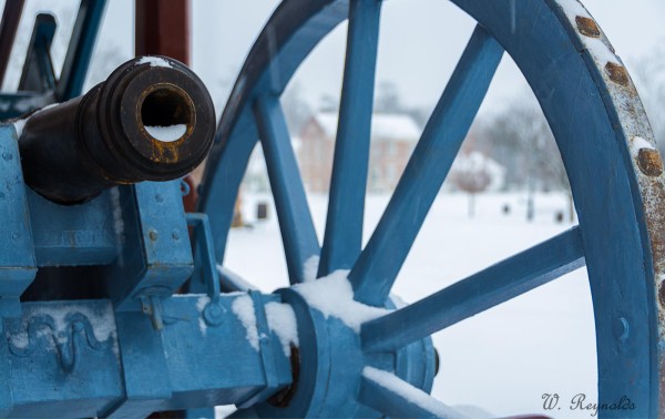 Colonial Williamsburg snowfall by Wayne Reynolds Jan 2016