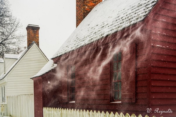 Colonial Williamsburg snowfall by Wayne Reynolds Jan 2016