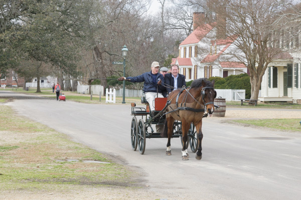 Trainer Steve Holm evaluates the driving of Coach Driver Bob Couperthwaite February 2016 