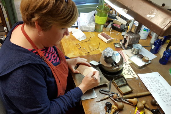 Hand Engraver Lynn Zelesnikar at work