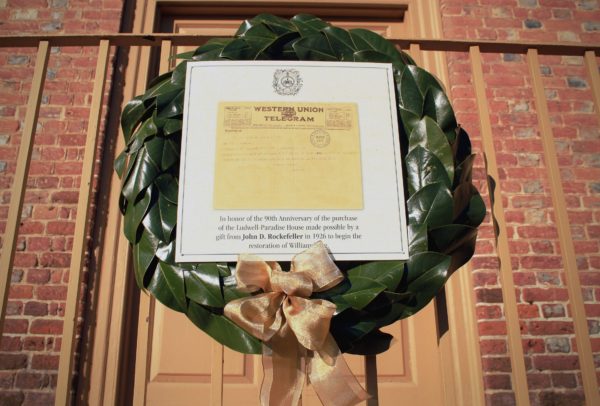 "Davids Father" telegram on wreath at Ludwell-Paradise House 2016