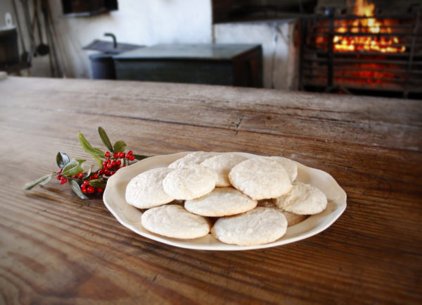 Ratafia Cakes